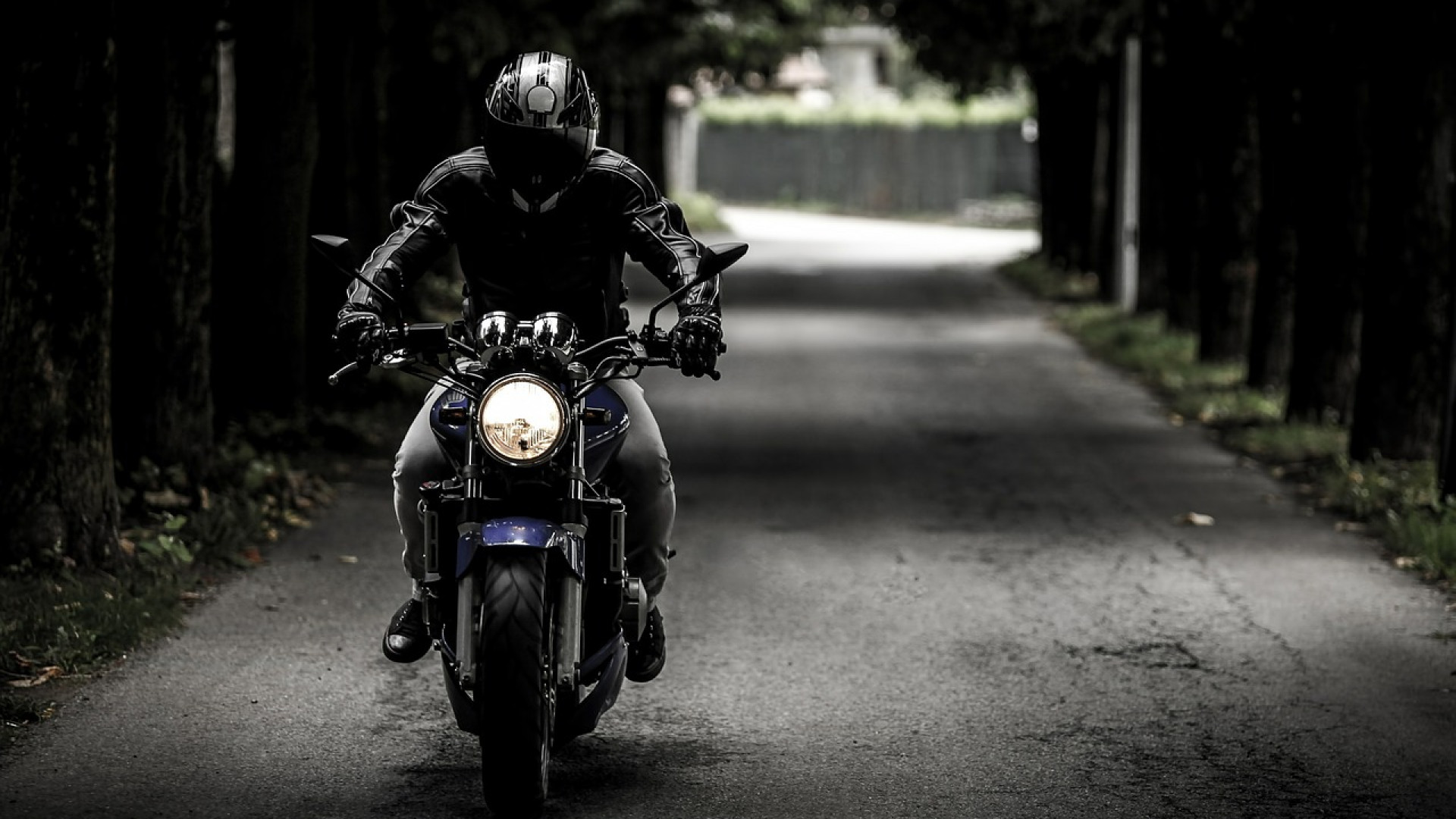 Quels sont les avantages d’un casque moto ?