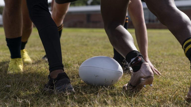 Pourquoi le maillot de rugby devient un vêtement de mode ?